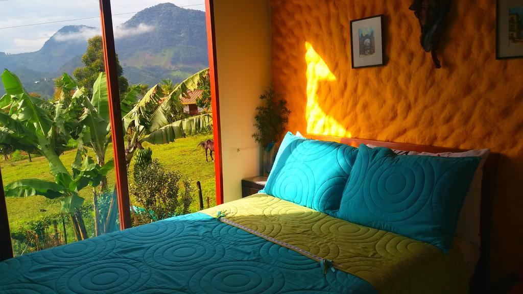 Coliving La Boira Bed & Breakfast Jardín Exterior photo