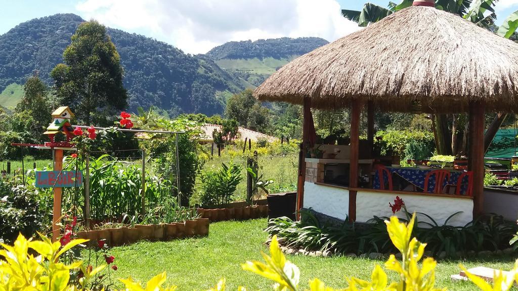 Coliving La Boira Bed & Breakfast Jardín Exterior photo
