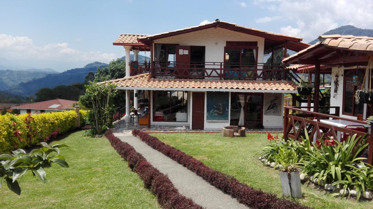 Coliving La Boira Bed & Breakfast Jardín Exterior photo